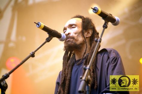 Israel Vibration (Jam) and The Roots Radics 22. Summer Jam Festival - Fuehlingersee, Koeln - Green Stage 06. Juli 2007 (10).JPG